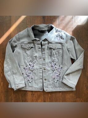 DG2 by Diane Gilman appliqué Jean jacket, plus size 2X